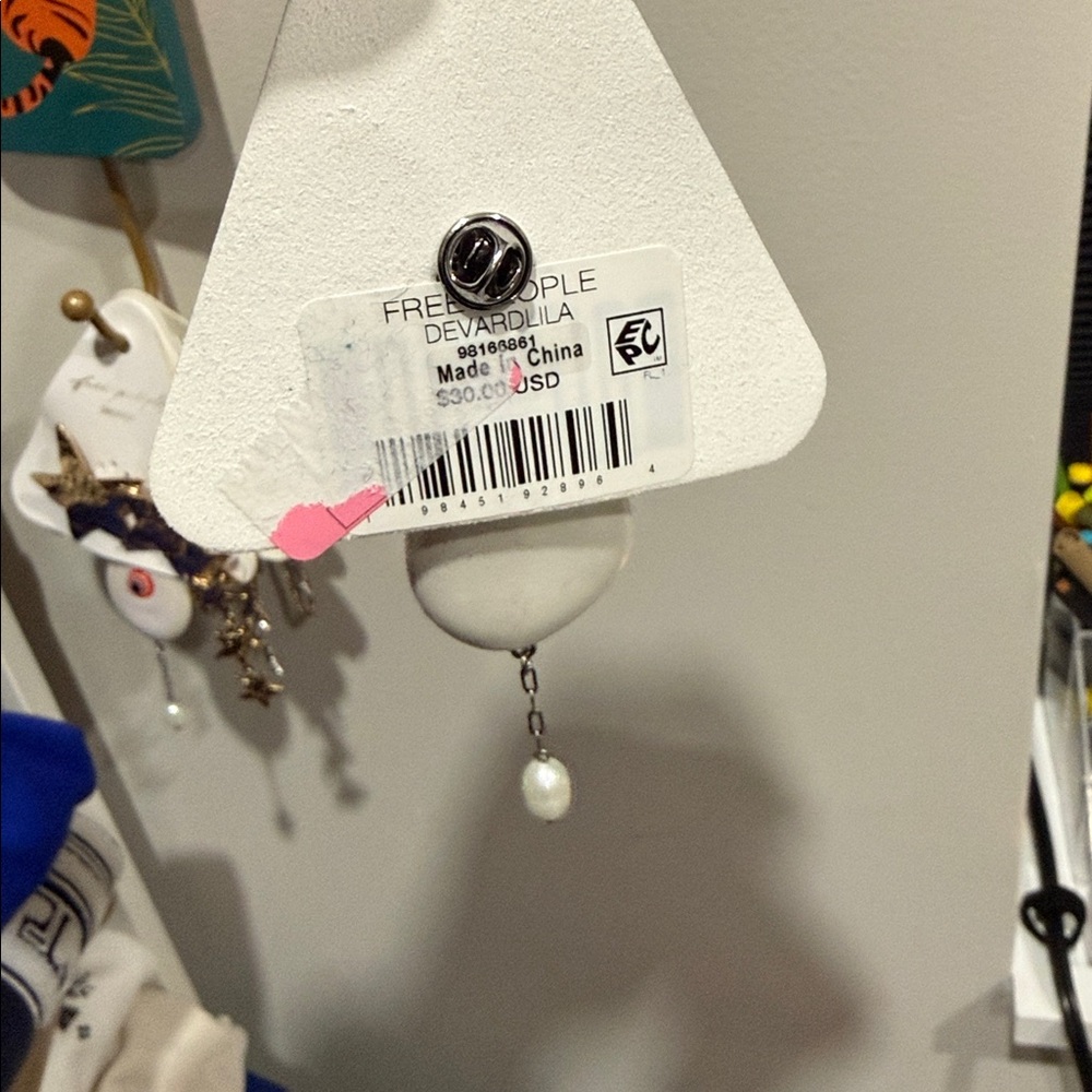 Nwt Free People Devard Lila Pin Evil Eye Silver - Picture 2 of 2